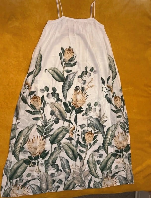 H&M White Floral Maxi Dress with Linen Blend