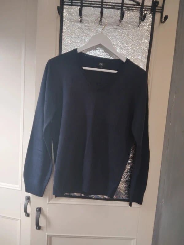 F&F Mens Size s navy v neck jumper F&F 43 ins chest