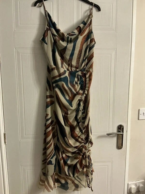 PrettyLittleThing Multicoloured Zebra Print Chiffon Midi Dress