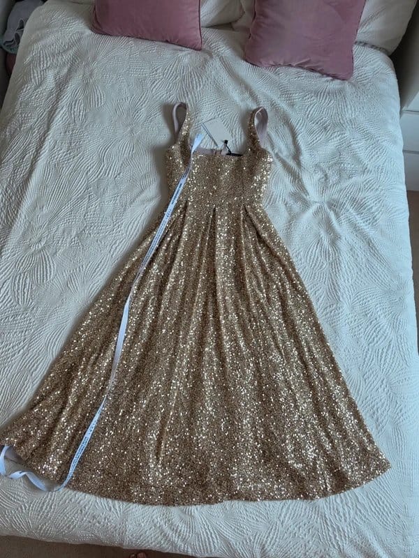 Club L London Club L London Lima Champagne Sequin Square Neck A-Line Midi Dress – UK 8 - 1