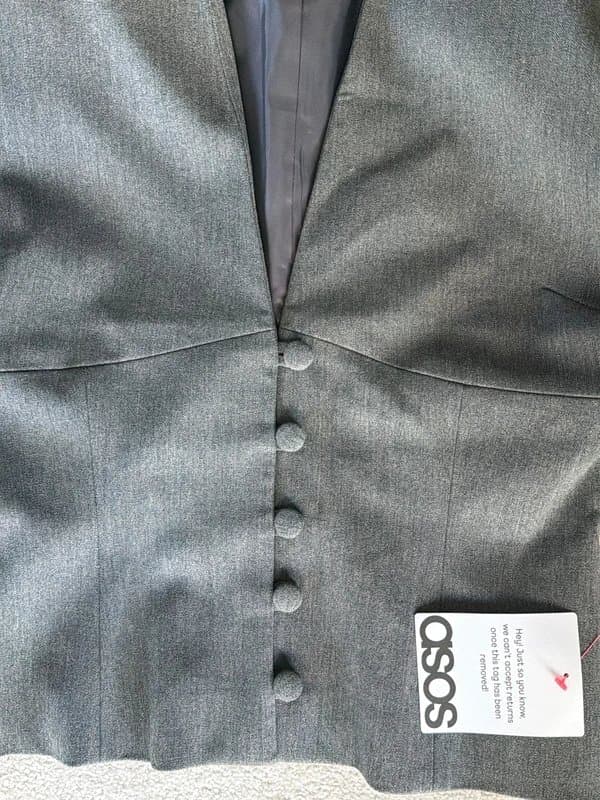 ASOS ASOS padded shoulder blazer