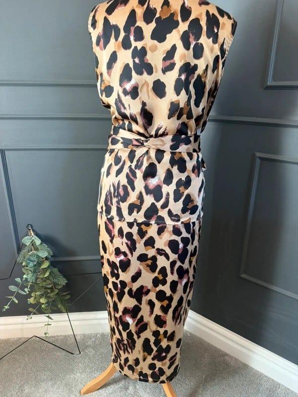 Never Fully Dressed Leopard Print Wrap Top Size 12