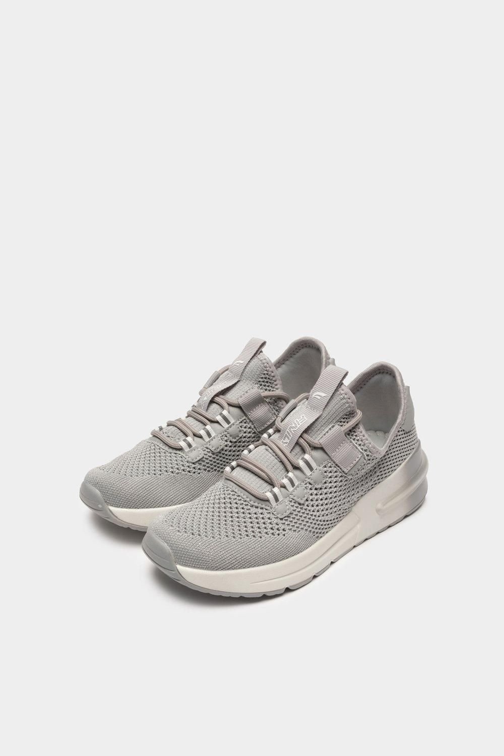 Finily Finily Women's Gianna Lightweight Trainer in Grey - 4