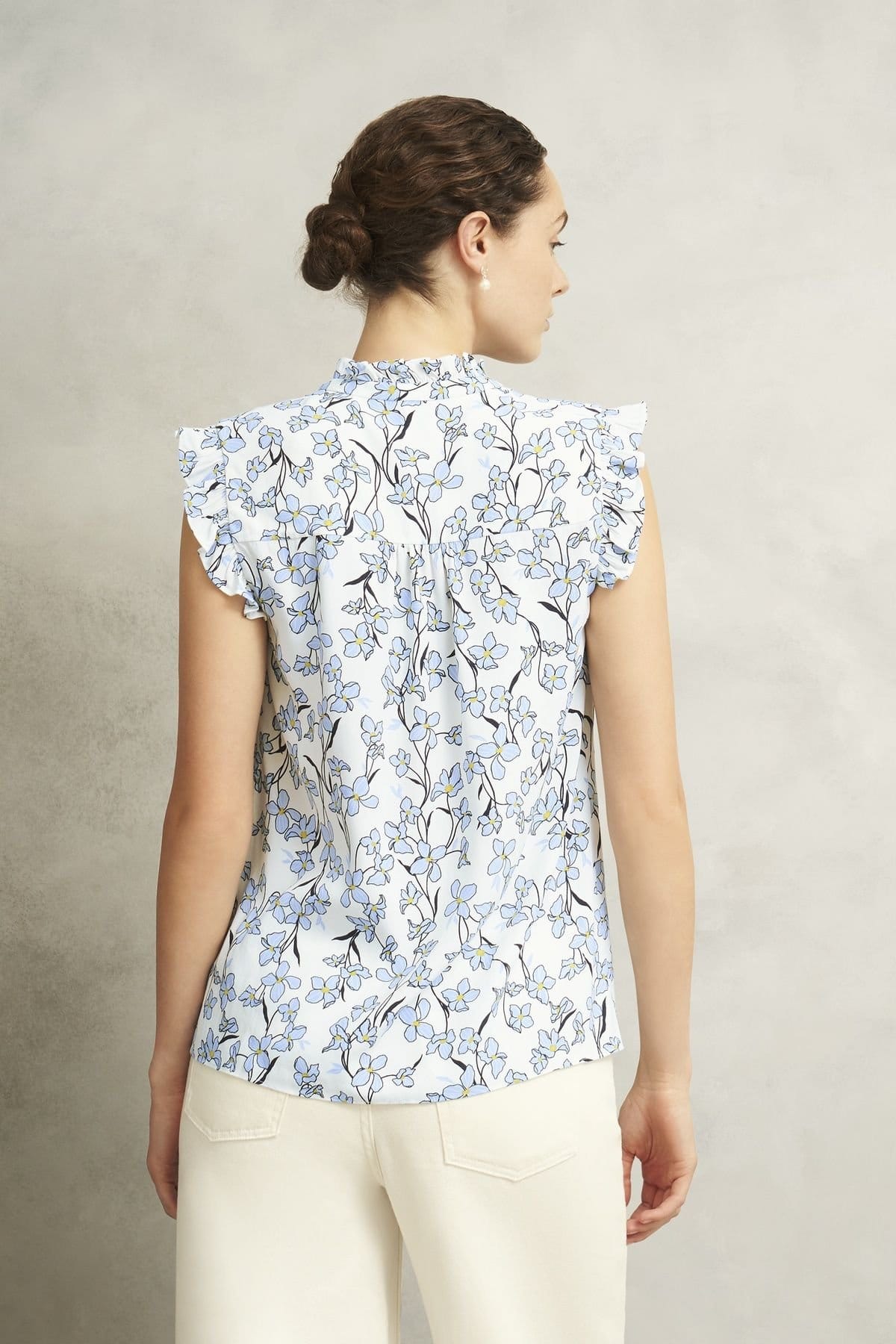 Hobbs London Hobbs London Women's Jules Ruffled Mandarin Collar Blouse in Baby Blue - 4
