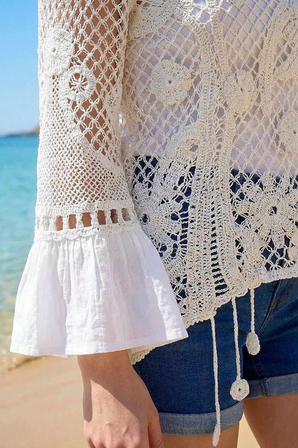 Dusk Dusk Women's Floral Crochet Top in Ivory - 4