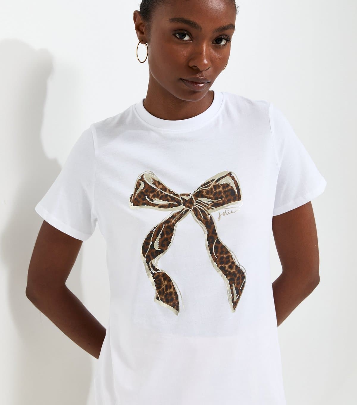 New Look New Look White Cotton Leopard Print Bow Relaxed T-Shirt