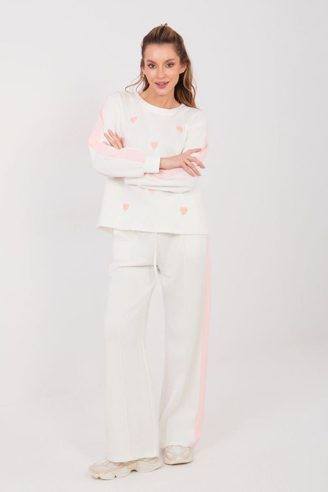 Love Lace Love Lace Women's Stripe Heart Soft Touch Tracksuit Set in White