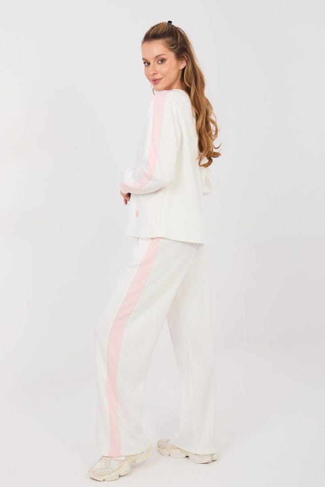 Love Lace Love Lace Women's Stripe Heart Soft Touch Tracksuit Set in White - 3