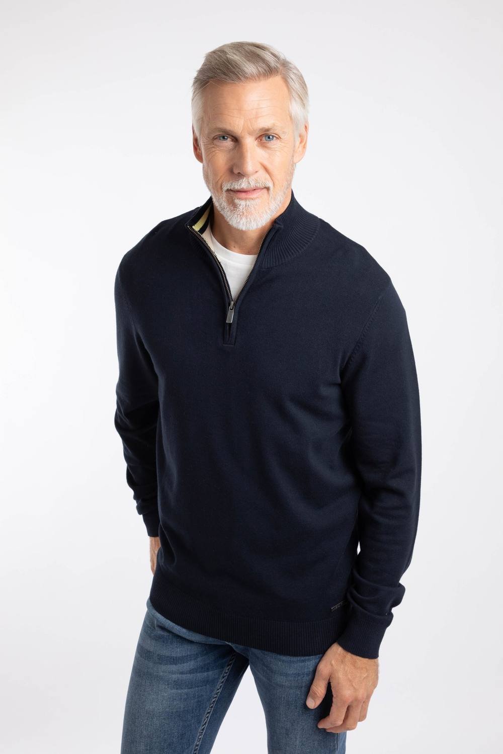 Weird Fish Weird Fish Men's Blaine Fine Knit 1/4 Zip Jumper in Midnight - 3