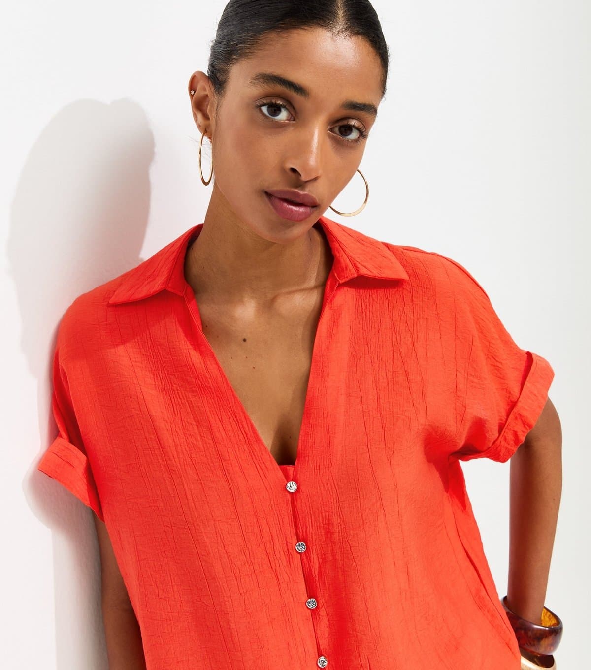New Look Women's Bright Red Crinkled Short Sleeve Shirt New Look