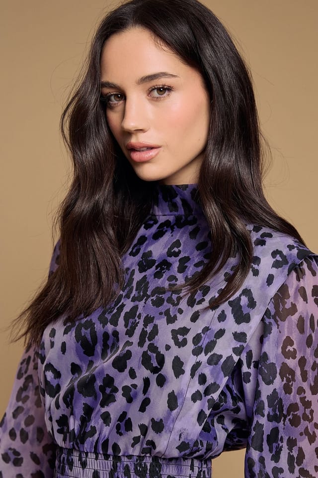 Oasis Oasis Women's Organza Shirred Waist Mini Dress in Plum - 2