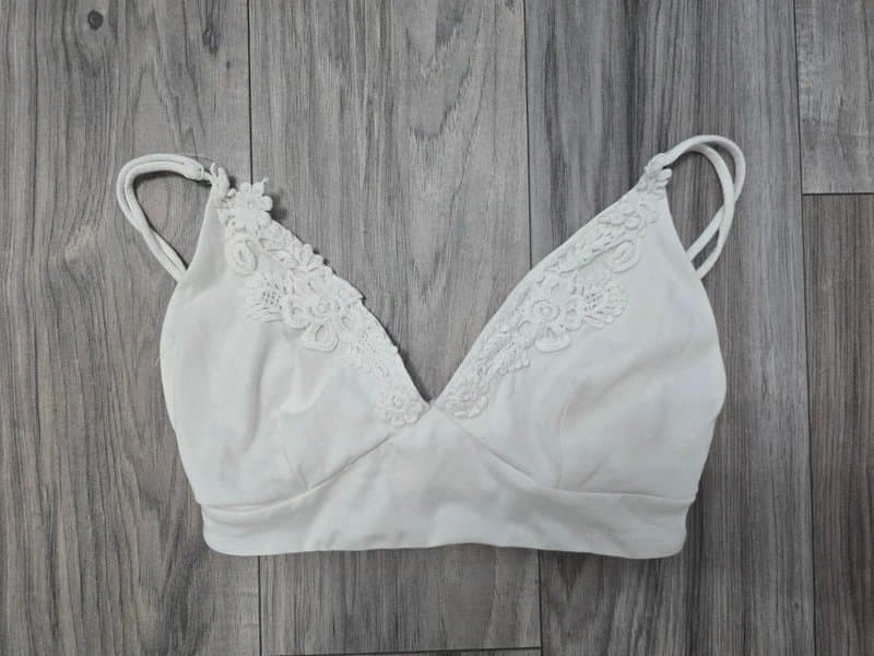 Bershka Bershka White Crochet Lace Bralette Top – Size S 🤍