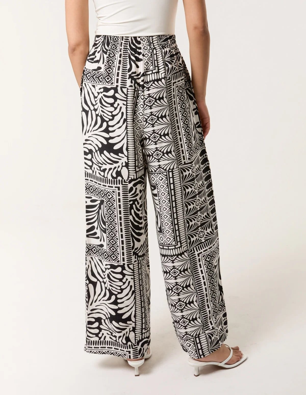 Blue Vanilla Abstract Print Trousers - 4