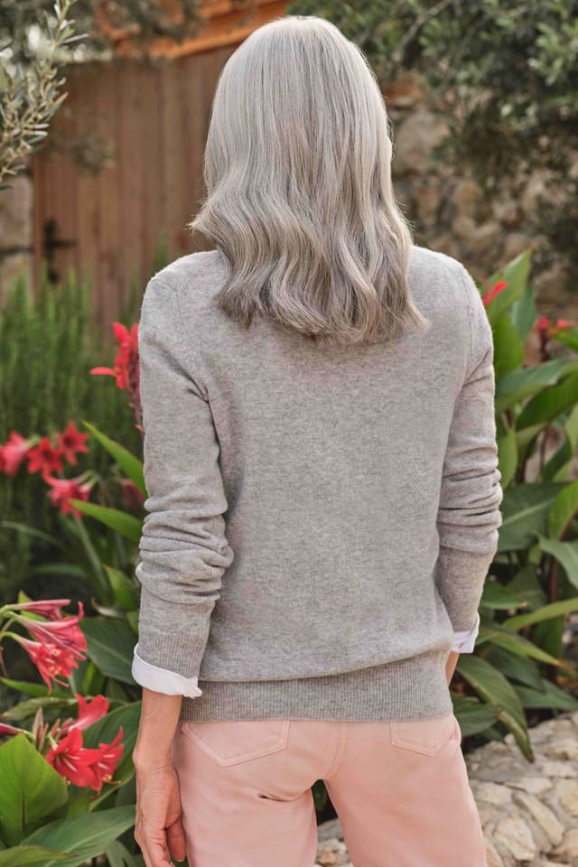 WoolOvers WoolOvers Women's Cashmere & Merino V Neck Jumper Womens in Light Grey - 3