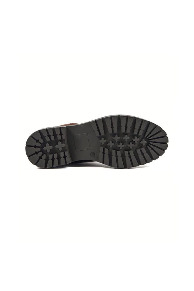 Pod Pod Women's Polly Boot in Black - 3