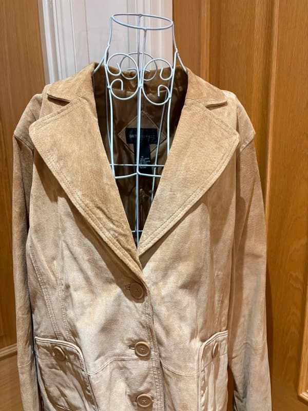 Beth terrell New size XL UK 24 Beth Terrell Real Suede Machine Washable Blazer Type Jacket BNWOT