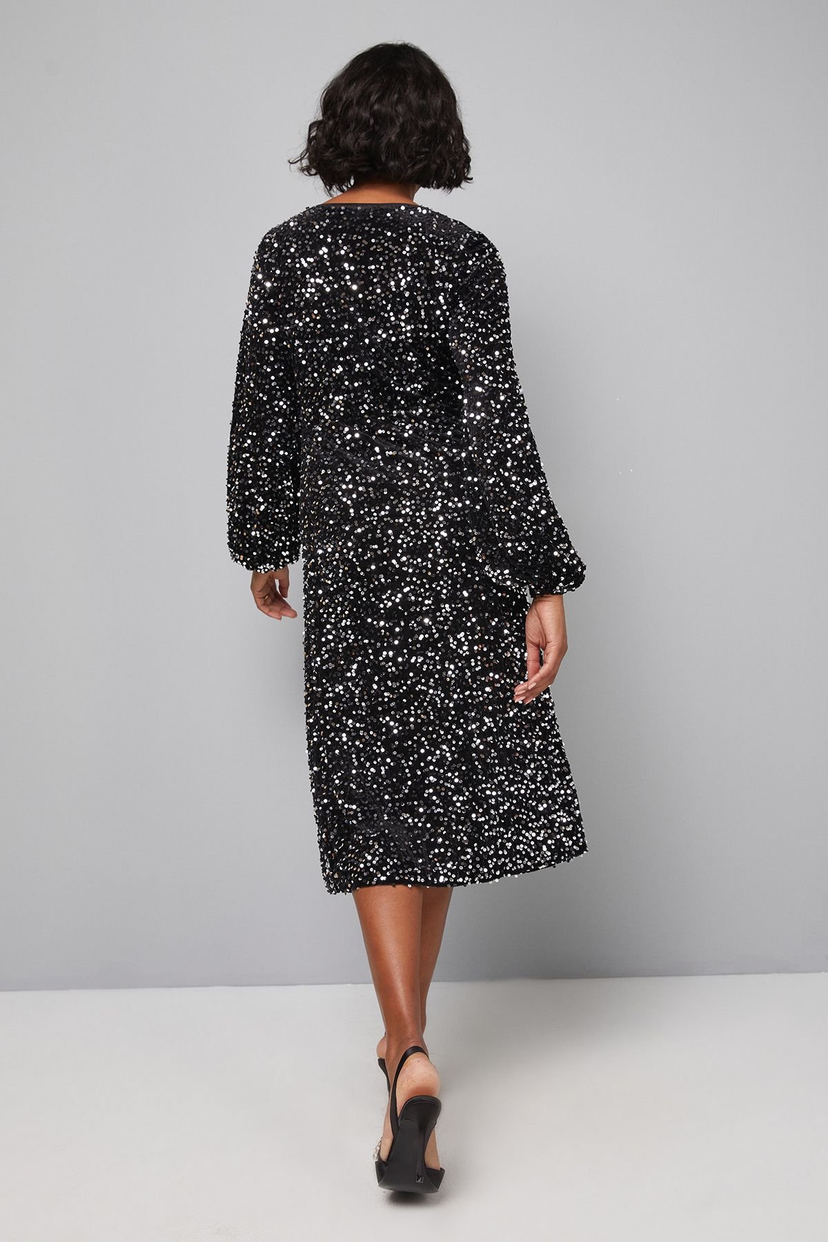 Wallis Wallis Women's Sequin Velvet Twist Midi Dress in Black - 3