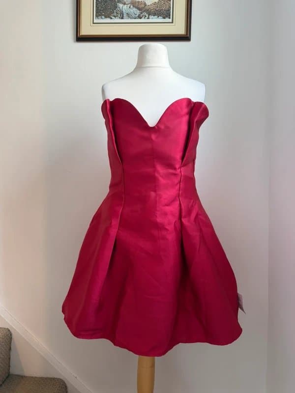 ASOS Design Strapless Red Satin Mini Dress, Structured Party Prom Dress - Size UK 12