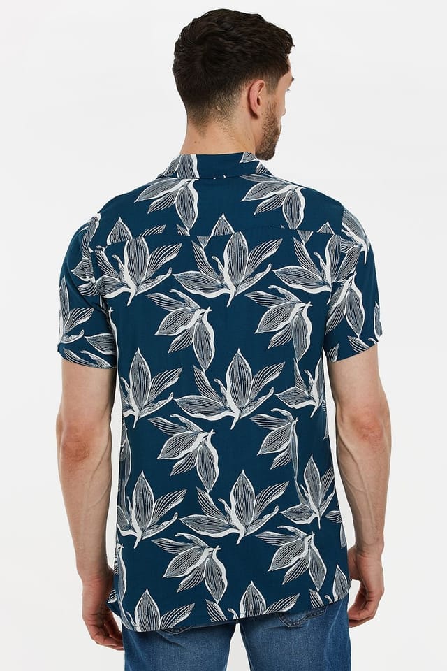 Threadbare Threadbare Men's 'Foliage' Leaf Print Short Sleeve Shirt in Navy - 2