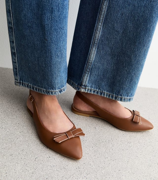 New Look Women's Wide Fit Tan Faux Leather Bow Front Slingback Flats New Look - 2