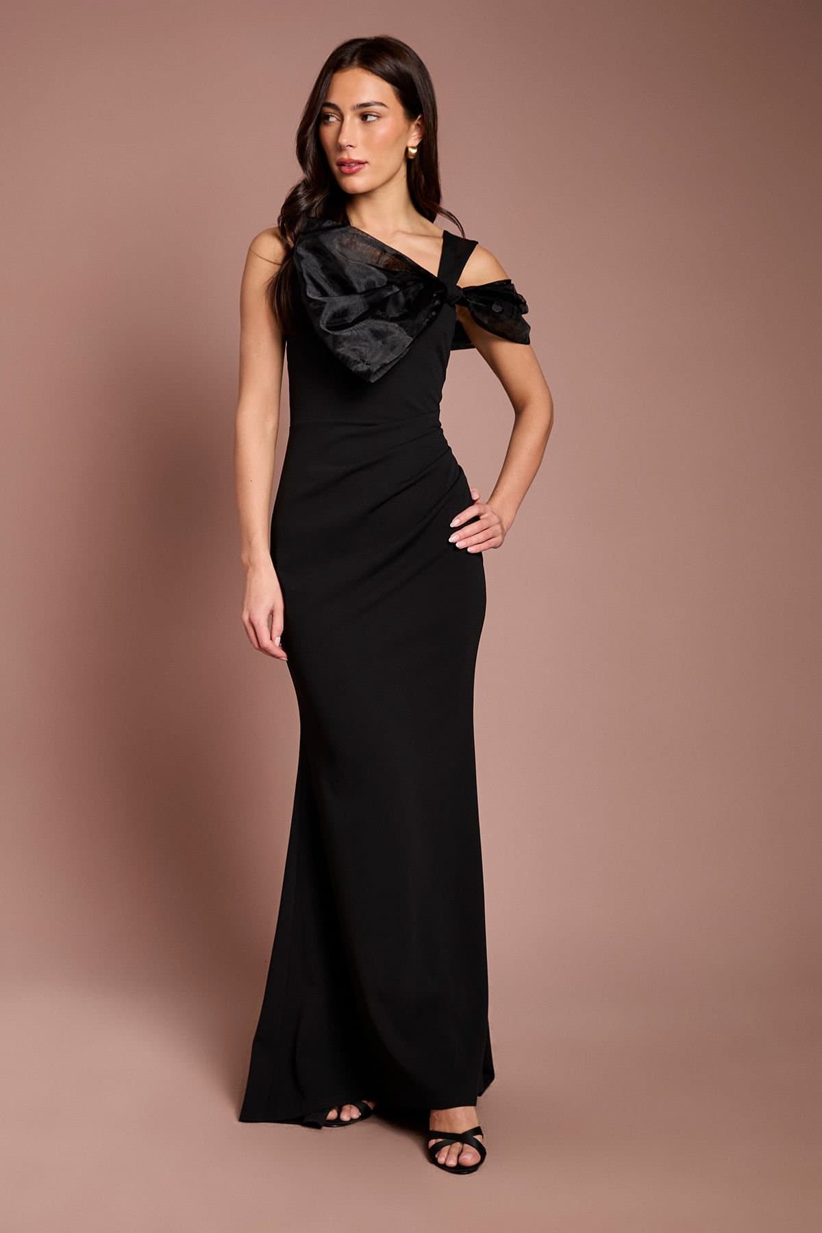 Coast Coast Women's Organza Bow One Shoulder Scuba Crepe Maxi Dress in Black