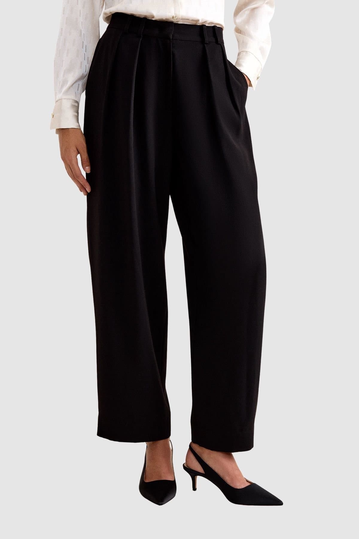 Phase Eight Phase Eight Women's Madeline Wide Leg Trouser in Black