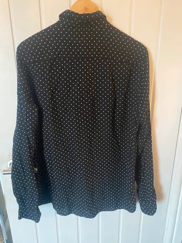 New Look Men’s Medium New Look Polka Dot Shirt