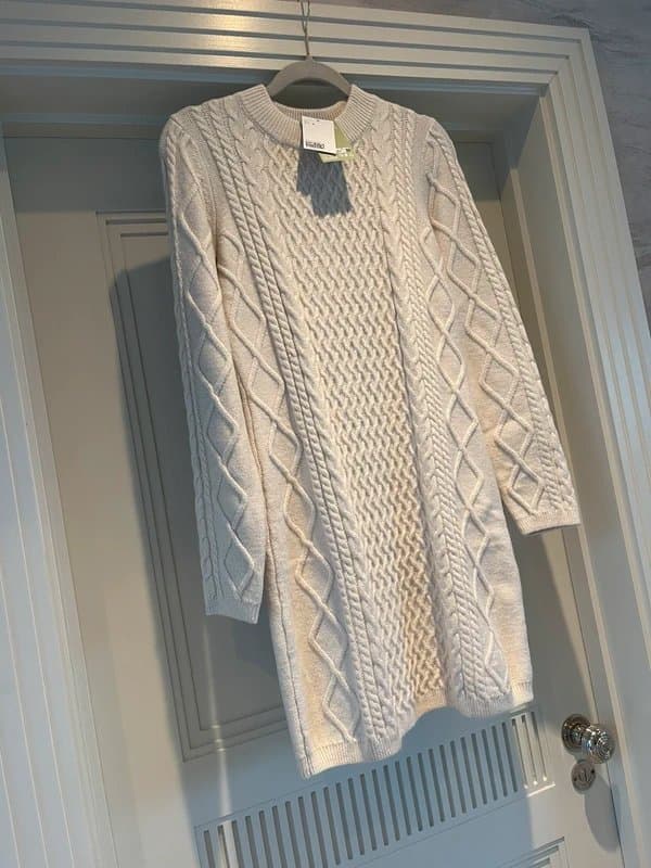 H&M H&M Cable Knit Design Jumper Dress - Size M