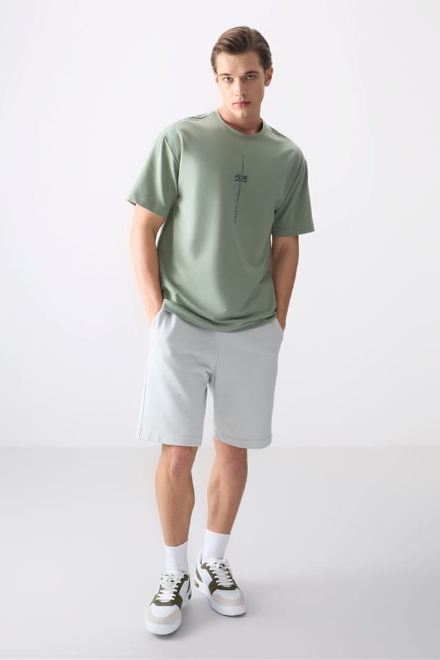 Tommy Life Tommy Life Men's Oversized Printed Crew Neck T-Shirt in Green - 3