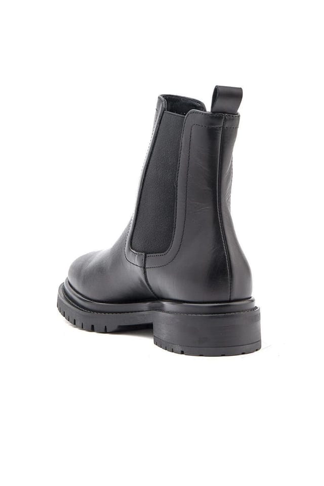 Jones Bootmaker Jones Bootmaker Women's Kefalonia Leather Chelsea Boots in Black - 3