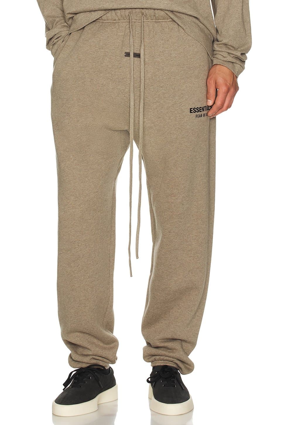revolve Classic Fit Fleece Sweatpant