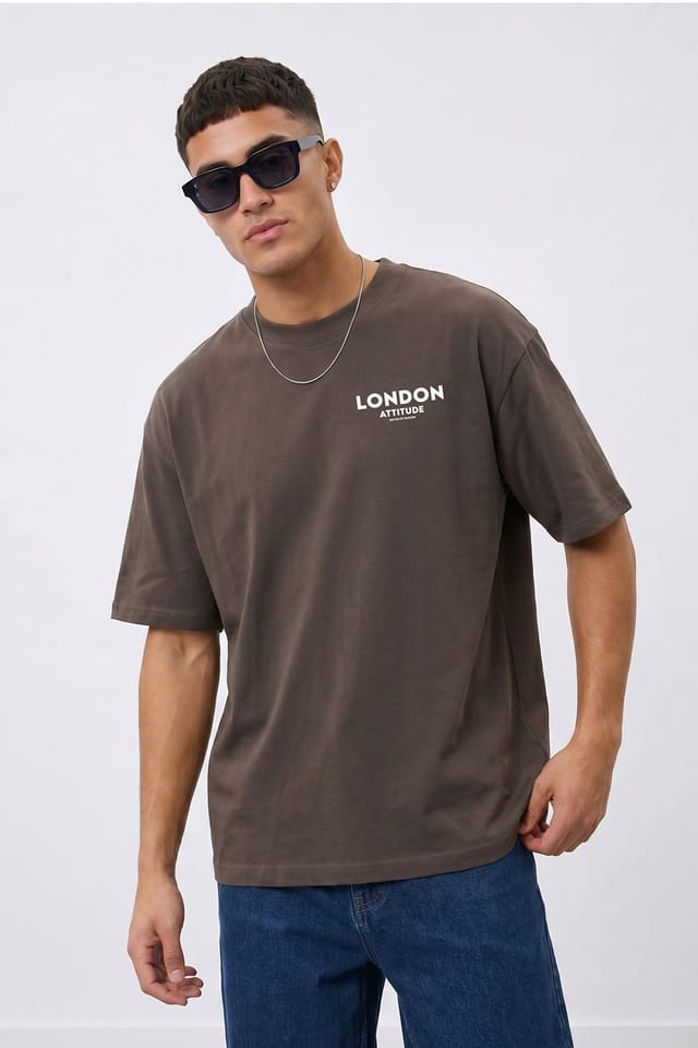 LONDON ATTITUDE LONDON ATTITUDE Men's Tokyo Dragon Oversized Heavyweight Cotton T-Shirt in Chocolate - 3