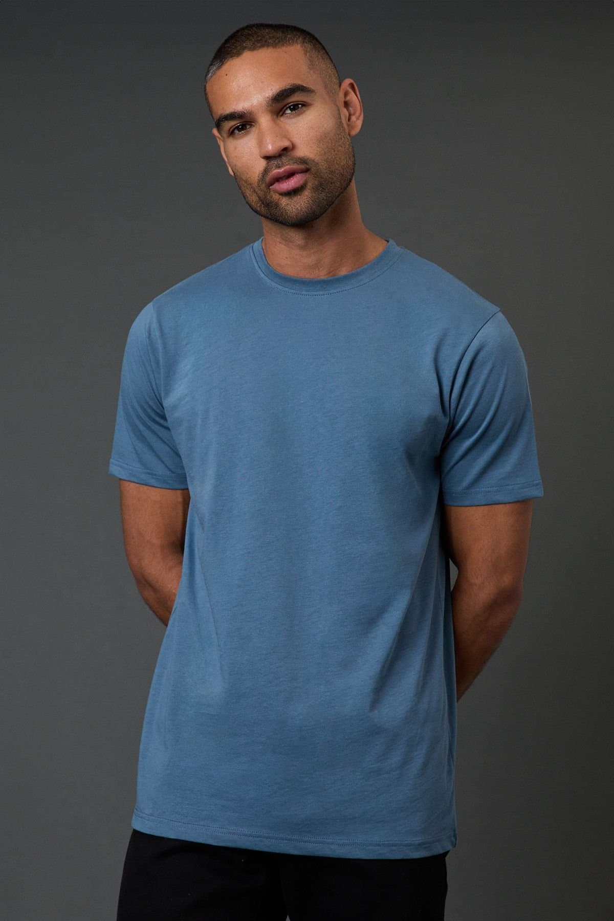 Burton Burton Men's Blue Plain Crew Neck T-Shirt