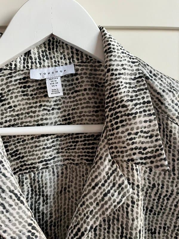 Topshop Satin Topshop patterned shirt petite uk 10