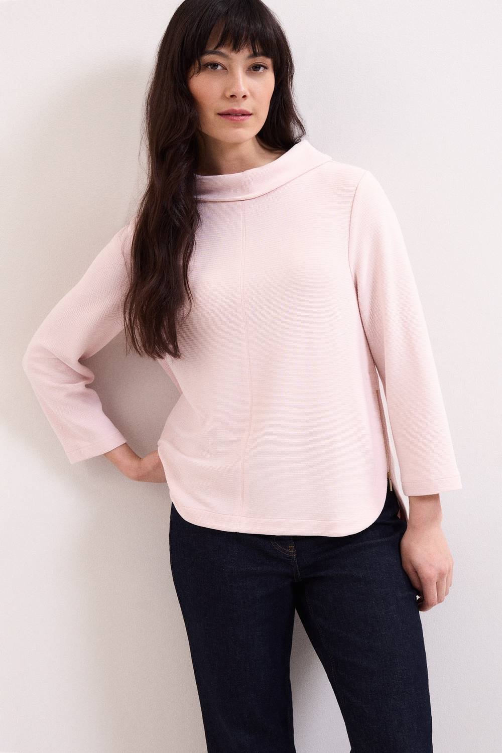 Phase Eight Phase Eight Women's Solene Textured Top in Pale Pink - 2