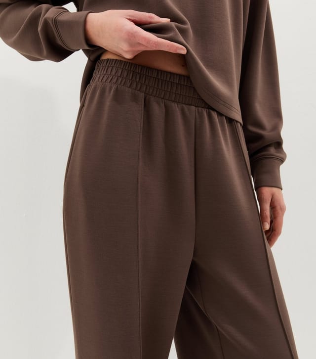 New Look Women's Premium Mid Brown Jersey Joggers New Look - 2