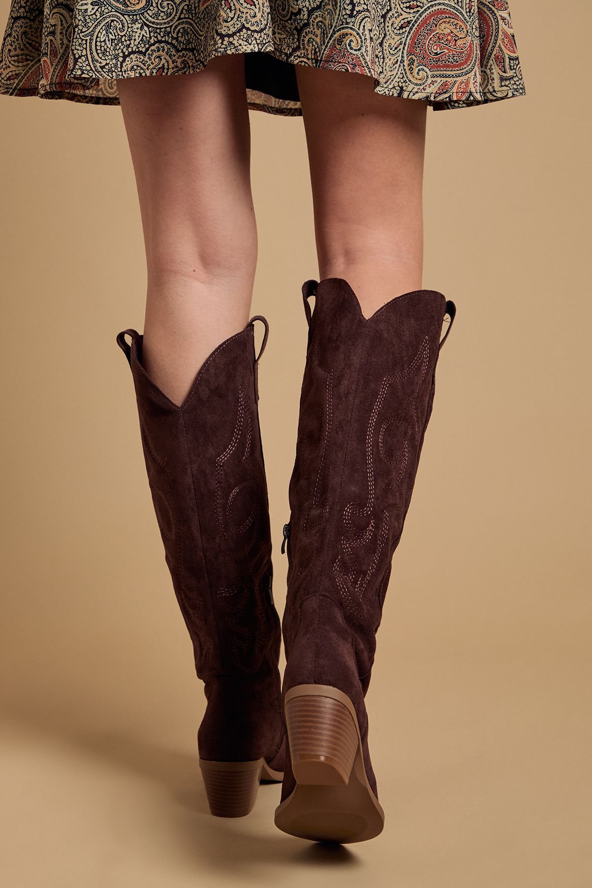 Oasis Oasis Women's Jess Faux Suede Embroidered Western Knee Boots in Chocolate - 3