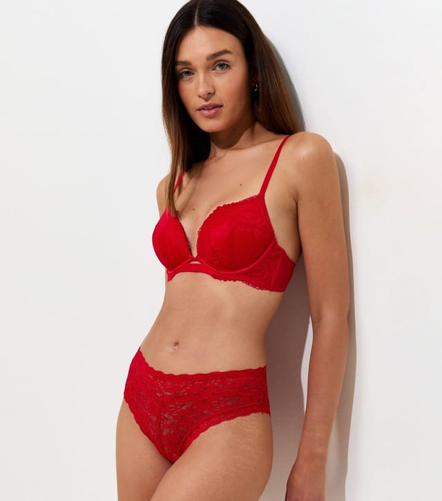 New Look Women's Bright Red Floral Lace Brazilian Briefs New Look - 3