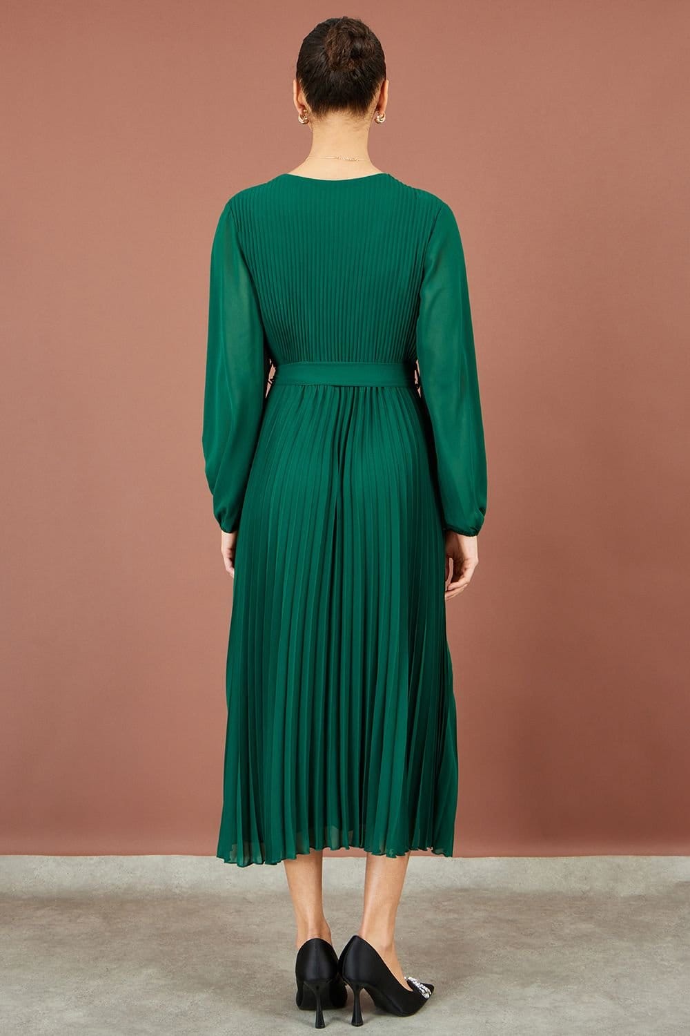 Yumi Yumi Women's Pleated Wrap Midi Dress in Green - 4