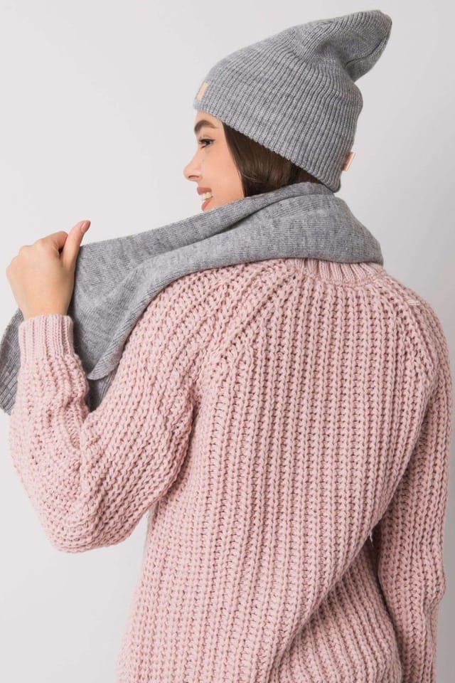 Love Lace Love Lace Women's Winter Hat & Scarf Set Made in Poland for Everyday Warmth Comfort in Grey - 2