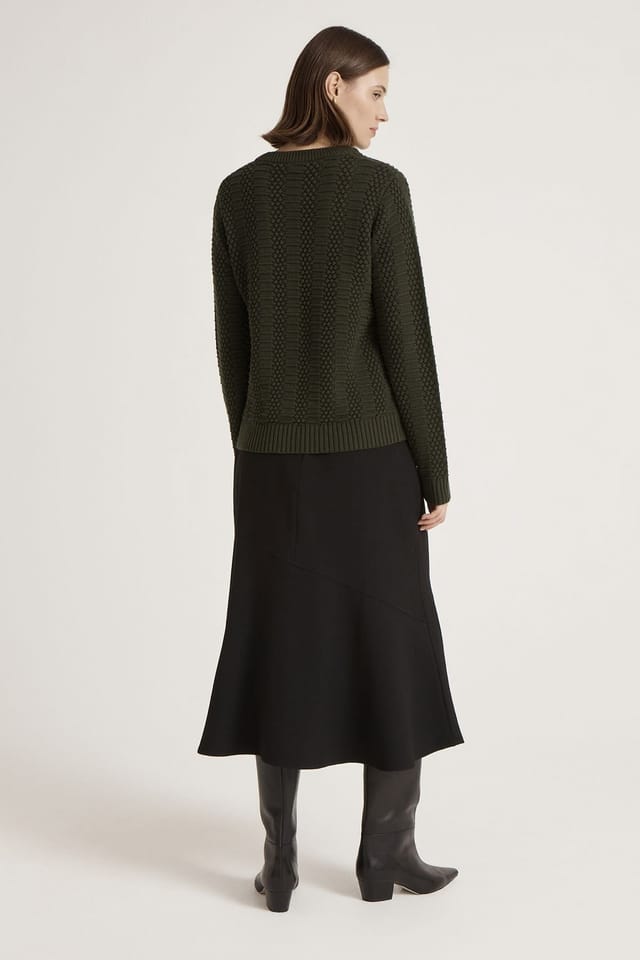 Finery London Finery London Women's Nova Round Neck Knitted Sweater in Dark Olive - 3