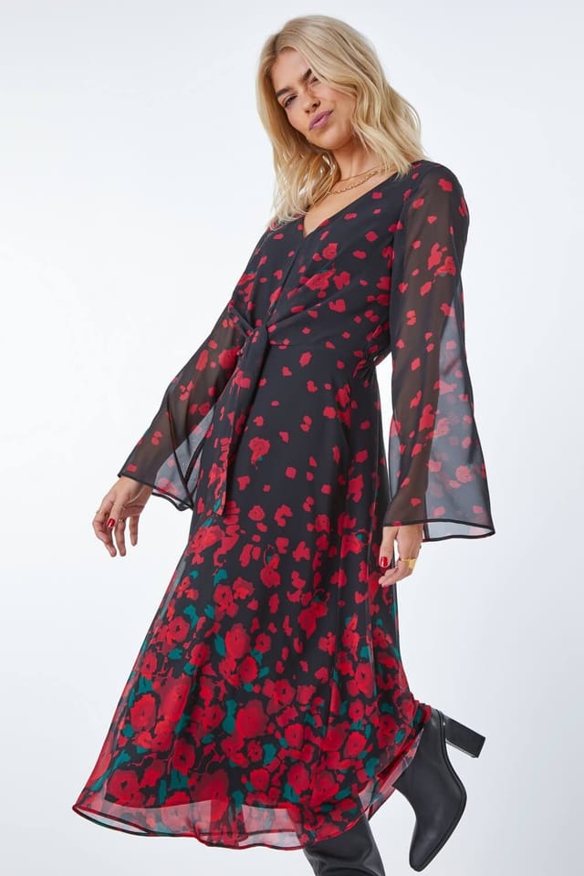 DUSK Dusk Women's Rose Print Chiffon Midi Dress in Red - 2