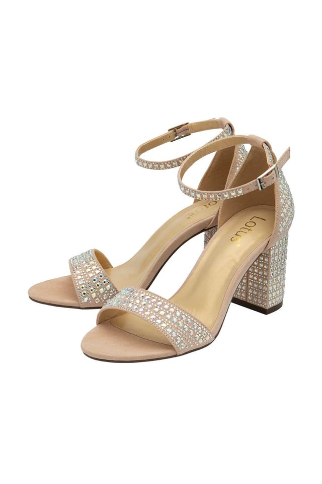 Lotus Lotus Women's Beige 'Marquesa' Open-Toe Sandals - 2