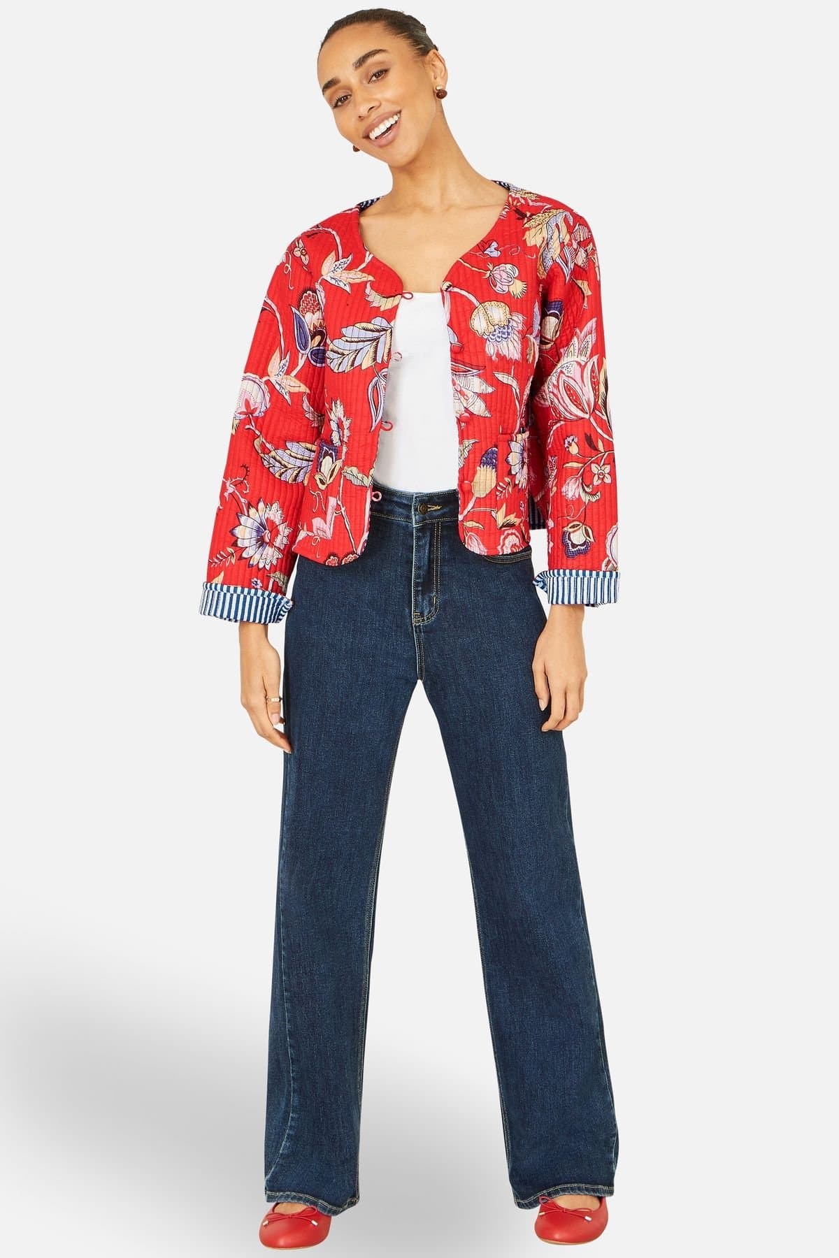 Yumi Yumi Women's Red Boho Print Cotton Reversible Quilted Jacket in Scarlet