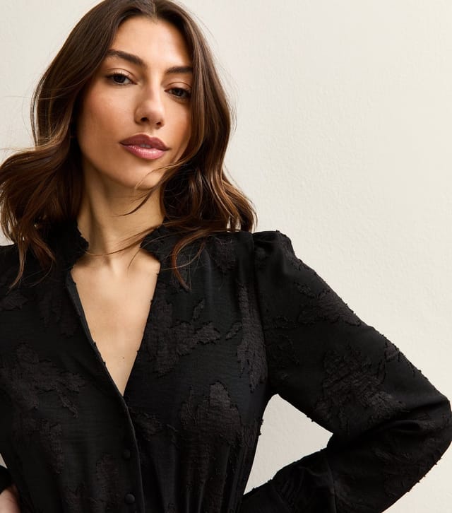 New Look Women's Tall Black V-Neck Patterned Belted Mini Dress New Look - 3