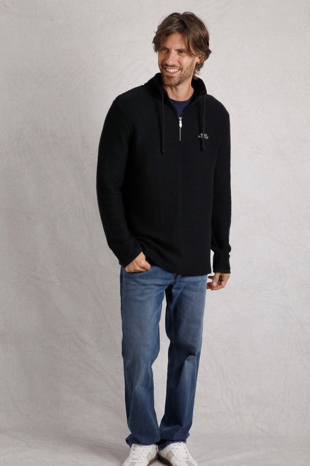 Weird Fish Weird Fish Men's Cruiser 1/4 Zip Macaroni Sweatshirt in Black - 3