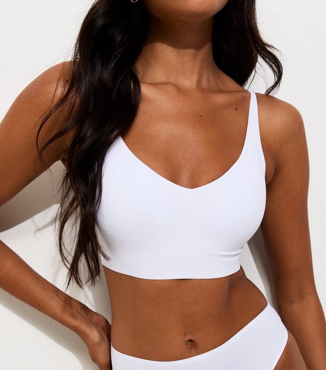 New Look Women's White Smooth Bonded Crop Top Bra New Look - 3