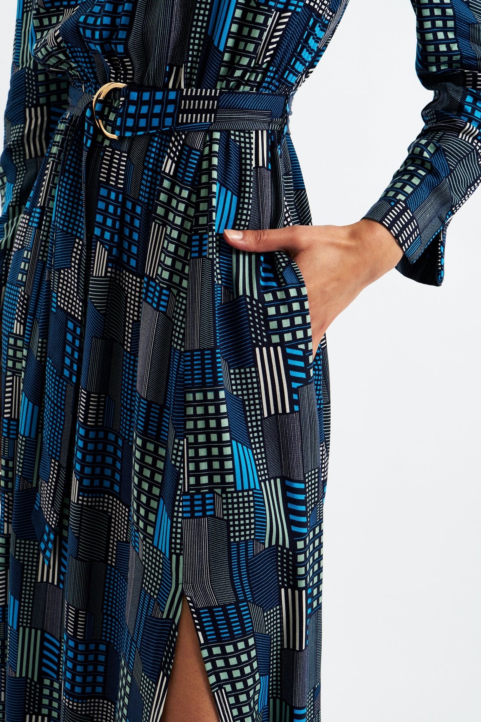 Louche Louche Women's Ygritte Geo City Print Long Sleeve Midi Dress in Blue - 3