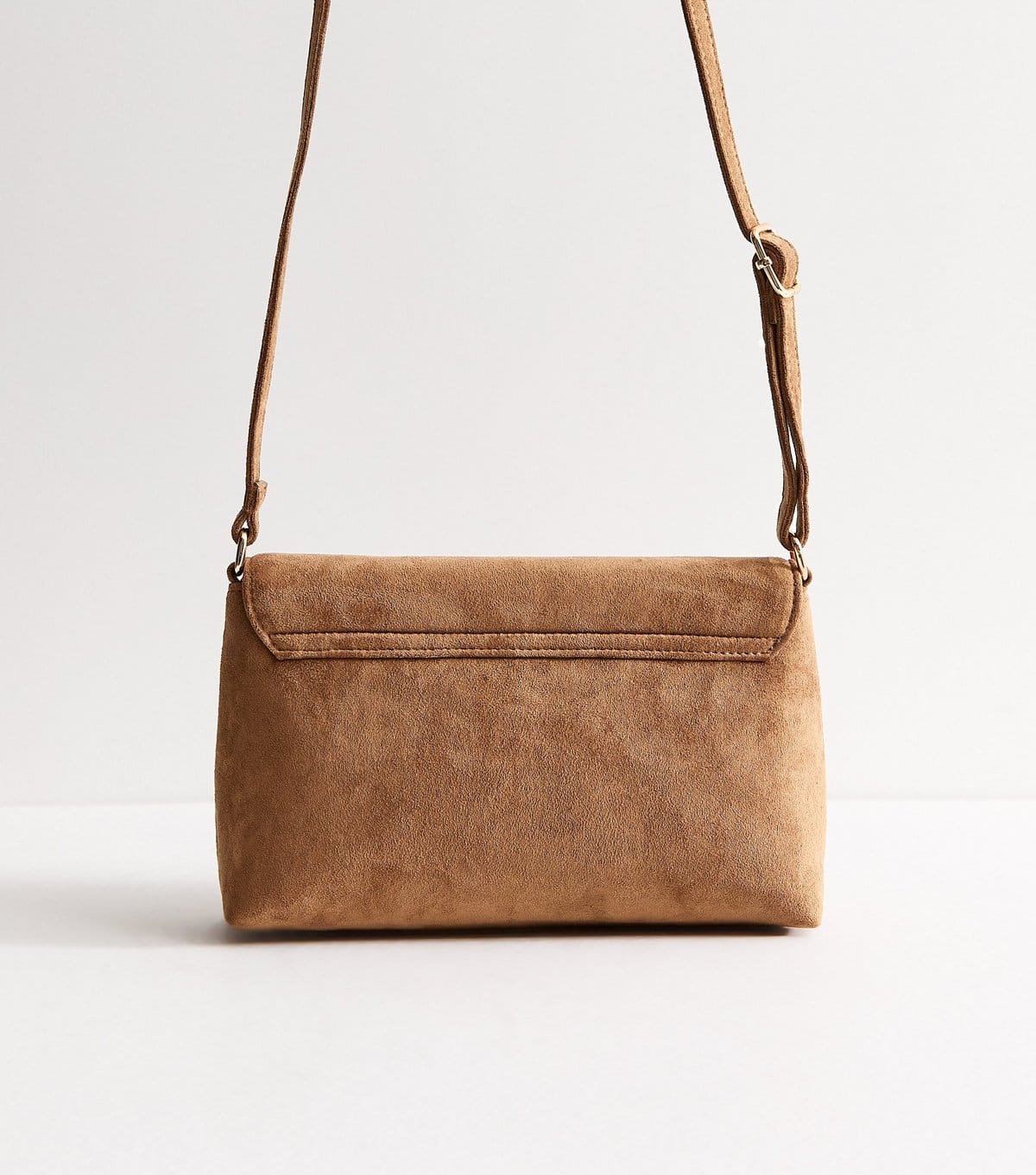 New Look Tan Faux Suede Pebble Clasp Crossbody Bag New Look - 4