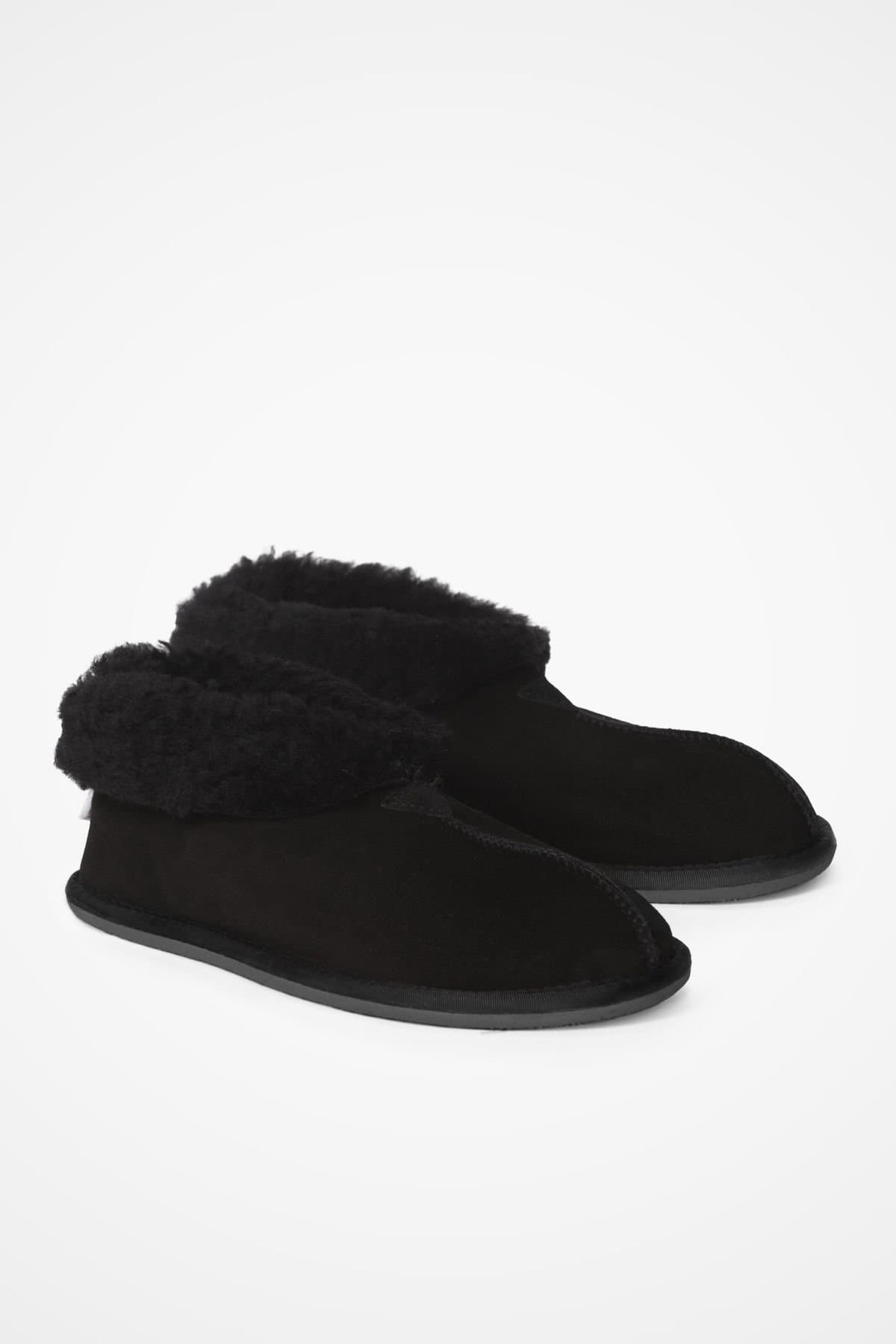 Celtic & Co Celtic & Co Men's Jet Black Shearling Bootee Slippers